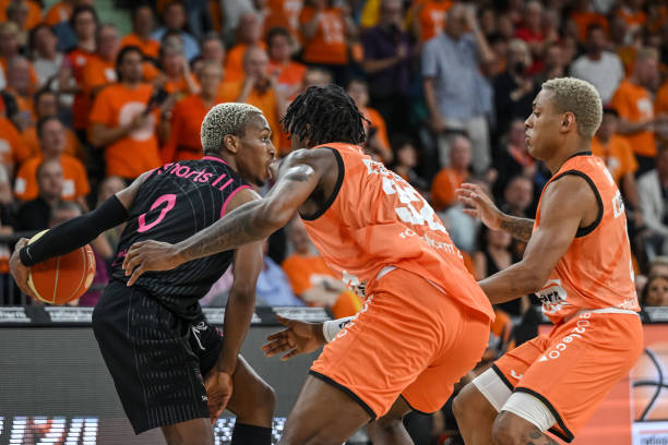 某社区的活 某社区的活