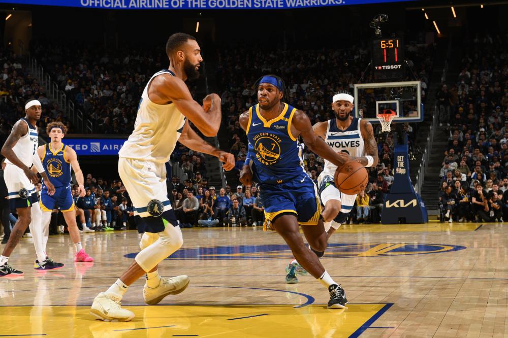 随着更多拥 随着更多拥